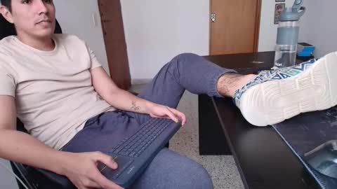 looki 16 online show from 17, 10, 2025