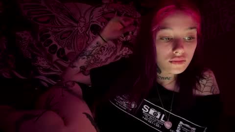 Snapshot of lookingforlona chatting on 30, 9, 2025 lookingforlona online show from 30, 9, 2025