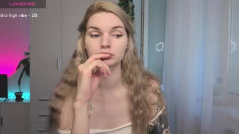 Luna online show from 1, 7, 2026