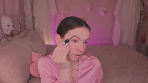 Luna online show from 2, 11, 2025