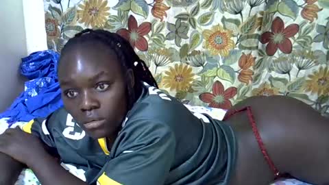lora_amor online show from 27, 6, 2026