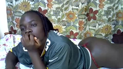 lora_amor online show from 29, 6, 2026