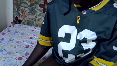 lora_amor online show from 8, 7, 2026