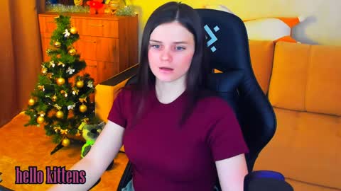 Lora Cain online show from 20, 12, 2024