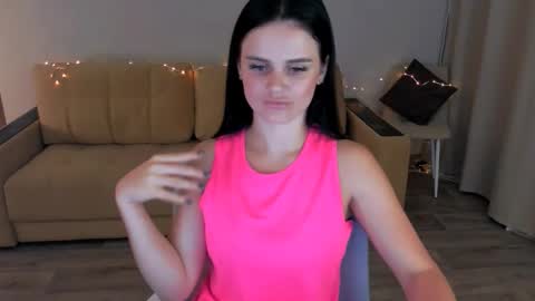 Lora Cain online show from 11, 9, 2025