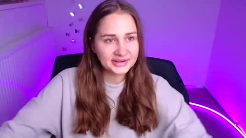 Lora online show from 8, 10, 2025