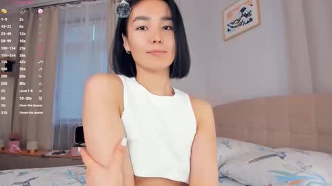 Lora control 2 min for every new Fan Club subscriber online show from 1, 11, 2025