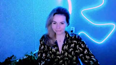 Lora online show from 9, 1, 2026