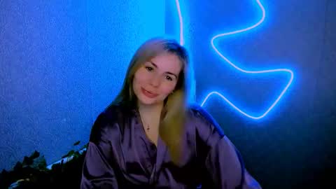 Lora online show from 13, 2, 2026