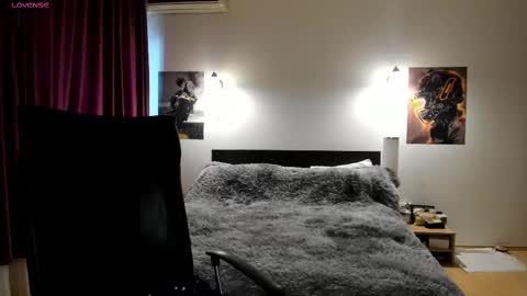 Lora online show from 18, 2, 2025