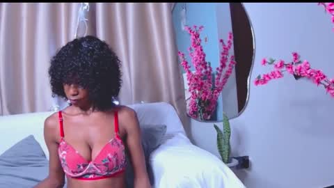 Snapshot of loraforreal chatting on 7, 1, 2026 Blackcat online show from 7, 1, 2026