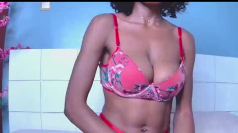 Snapshot of loraforreal chatting on 14, 2, 2026 Blackcat online show from 14, 2, 2026