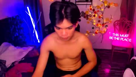 Snapshot of lord_hotasian chatting on 23, 12, 2025 lord_hotasian online show from 23, 12, 2025