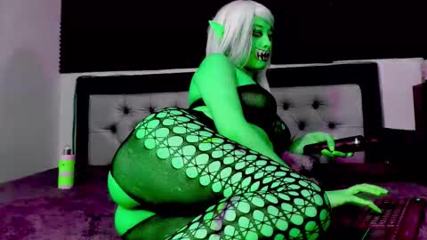 Lore Depp online show from 4, 11, 2025