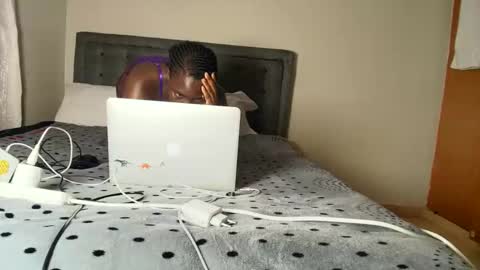 LORELAH online show from 24, 3, 2026