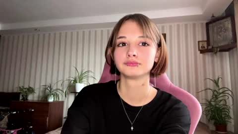 Snapshot of loreleiclaus chatting on 22, 7, 2026 Liya online show from 22, 7, 2026