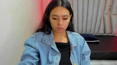 lorem_adams online show from 8, 2, 2025