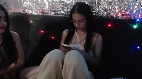 Snapshot of lorena_allison chatting on 16, 2, 2025 lorena  allison online show from 16, 2, 2025