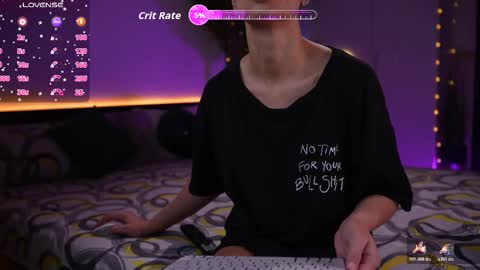LoretteLorena online show from 16, 11, 2025