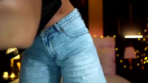 Snapshot of lorettelorenaa chatting on 1, 8, 2026 LoretteLorena online show from 1, 8, 2026