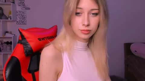 Lori online show from 3, 10, 2025