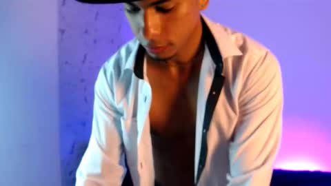 Lorian Vikel  online show from 6, 2, 2026