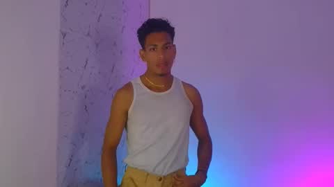 Lorian Vikel  online show from 11, 3, 2026