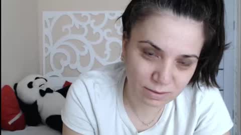 LorraGrey online show from 23, 2, 2025