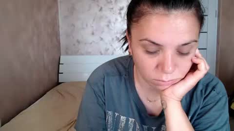 Snapshot of lorragrey chatting on 17, 6, 2026 LorraGrey online show from 17, 6, 2026