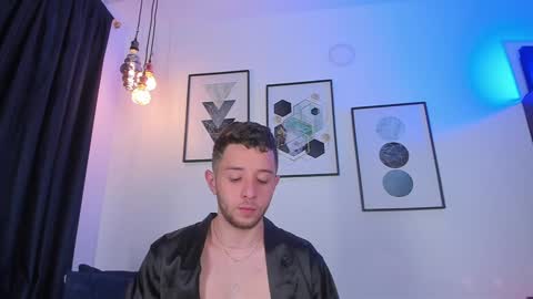 Snapshot of los_juanes chatting on 3, 1, 2025 JUAN  JUAN online show from 3, 1, 2025