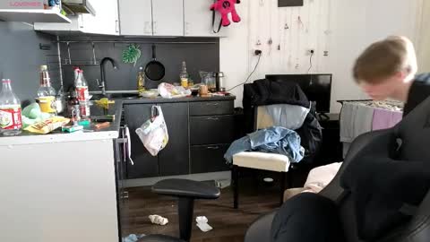 louie_evans online show from 8, 3, 2026