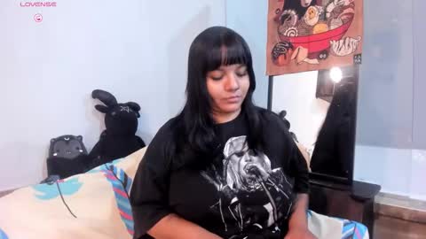   online show from 25, 10, 2025