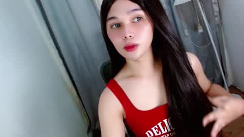 Snapshot of louilalicious chatting on 6, 11, 2025 louilalicious online show from 6, 11, 2025