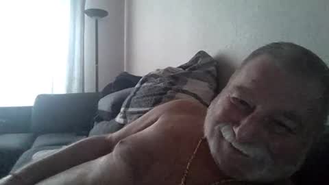 louis_chokdee online show from 9, 2, 2025