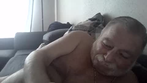 louis_chokdee online show from 28, 2, 2025