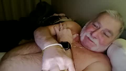 louis_chokdee online show from 3, 12, 2025