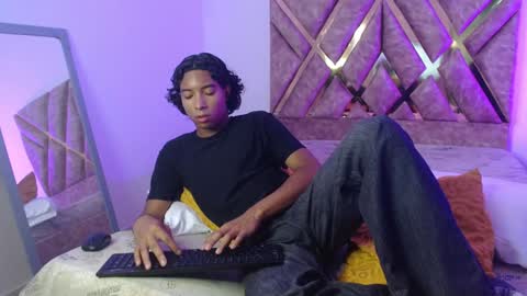 Louis Valdz online show from 10, 1, 2025