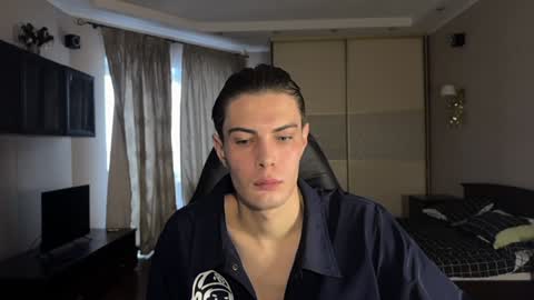 Mark online show from 20, 12, 2024