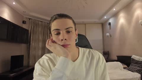 Mark online show from 17, 2, 2025