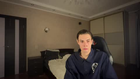 Mark online show from 21, 2, 2025