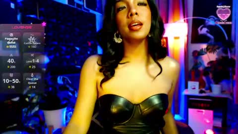 Snapshot of louisassy chatting on 25, 6, 2026 Louisa online show from 25, 6, 2026