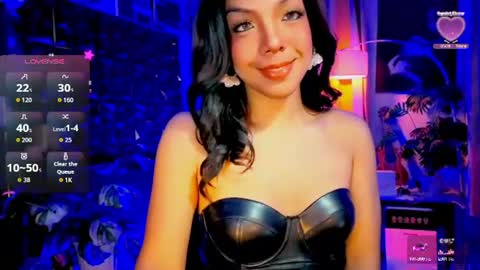 Snapshot of louisassy chatting on 6, 7, 2026 Louisa online show from 6, 7, 2026