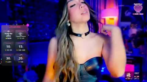 Snapshot of louisassy chatting on 29, 7, 2026 Louisa online show from 29, 7, 2026