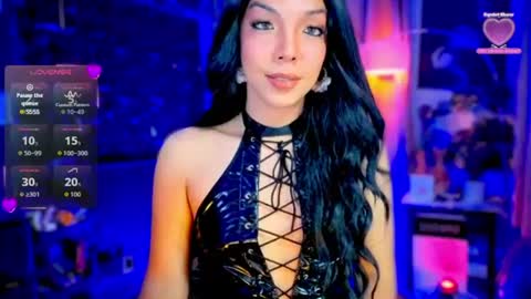 Snapshot of louisassy chatting on 30, 7, 2026 Louisa online show from 30, 7, 2026