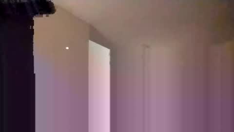 louisefemboy online show from 17, 11, 2025