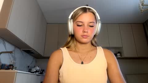 Snapshot of lourapimenta chatting on 23, 2, 2026 Eliza online show from 23, 2, 2026