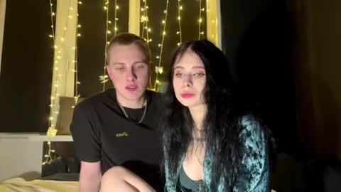 Snapshot of love4couple chatting on 18, 3, 2026 Mary and Tom online show from 18, 3, 2026