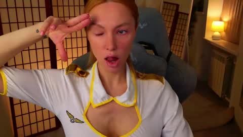 Snapshot of love_call chatting on 12, 4, 2026 love_call online show from 12, 4, 2026