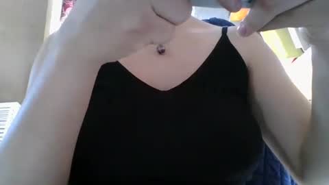 Snapshot of love_electra chatting on 28, 4, 2026 love_electra online show from 28, 4, 2026