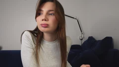 Snapshot of love_machine_ chatting on 7, 2, 2025 Sofi online show from 7, 2, 2025